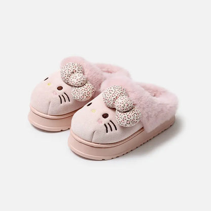 Kuschelige Hello Kitty Hausschuhe